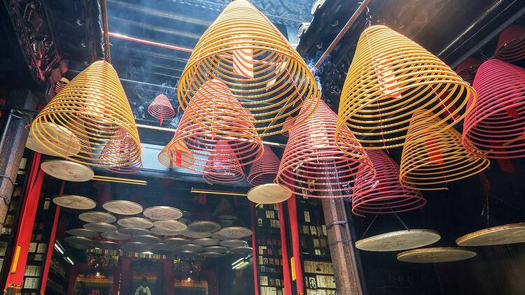 Tin Hau Temple interior