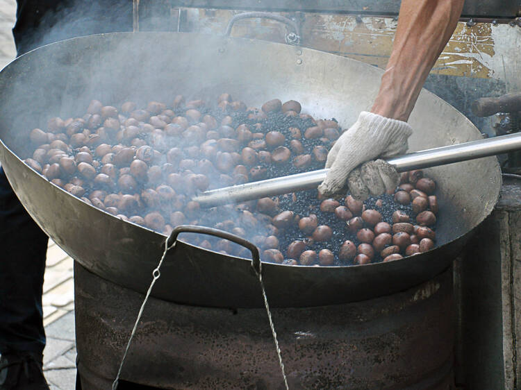 Roasted sweet potatoes and chestnuts