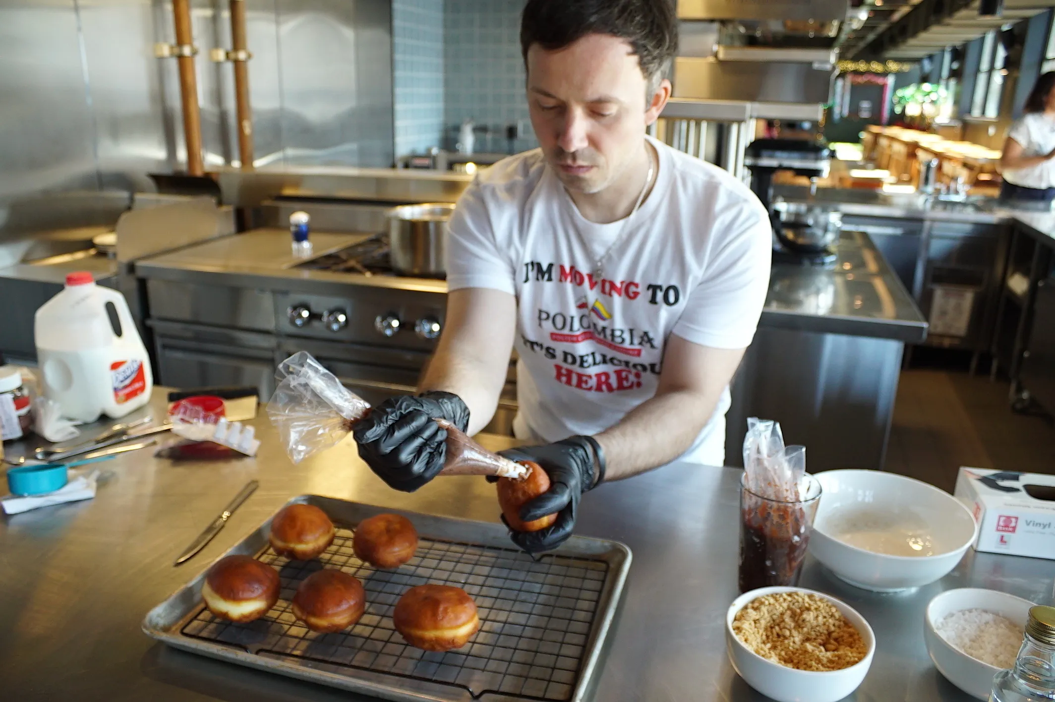 Pololmbia making paczki