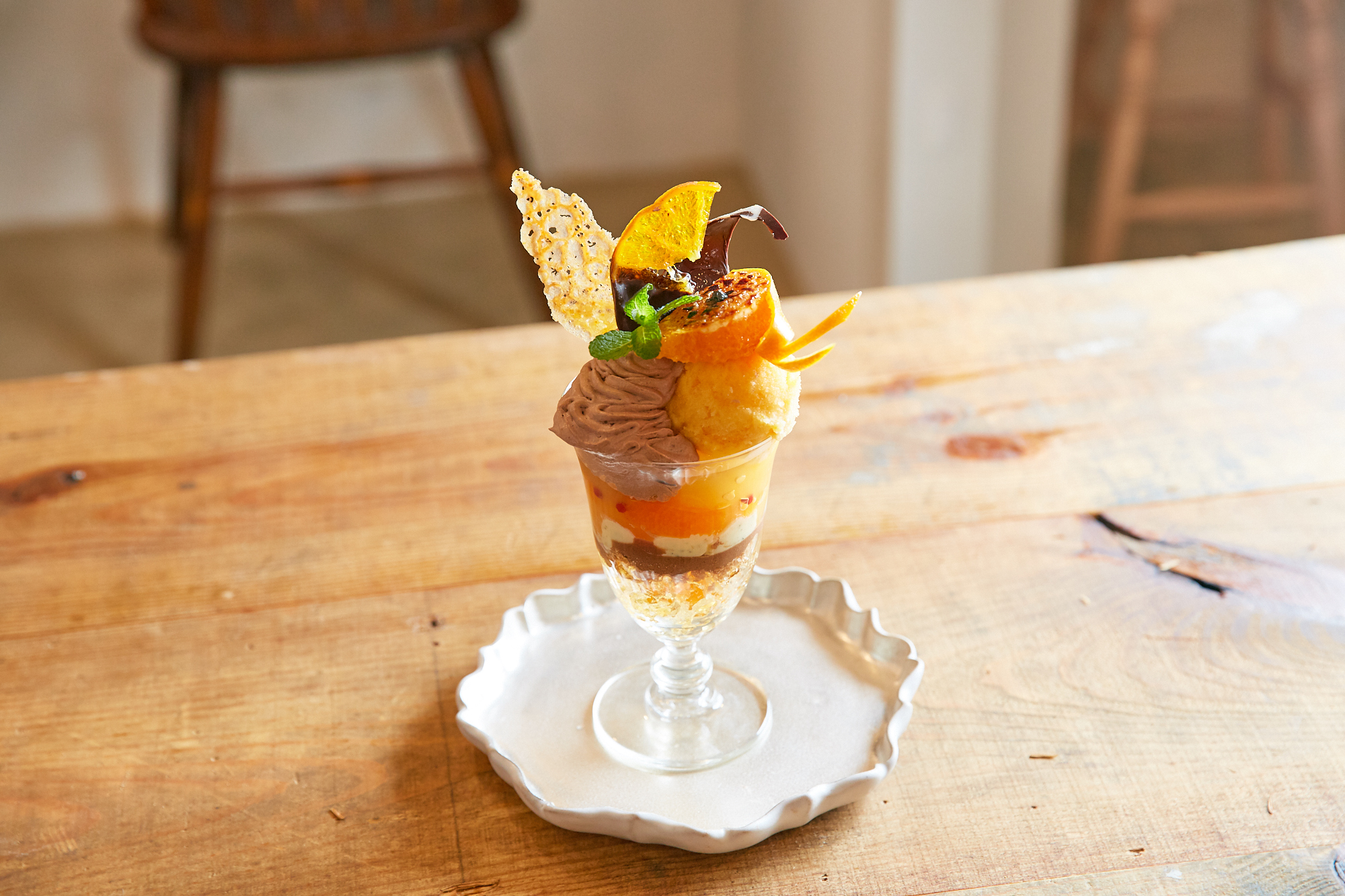 『せとかの夜明けのオランジェットパフェ』(2,600円)Photo: Kisa Toyoshima