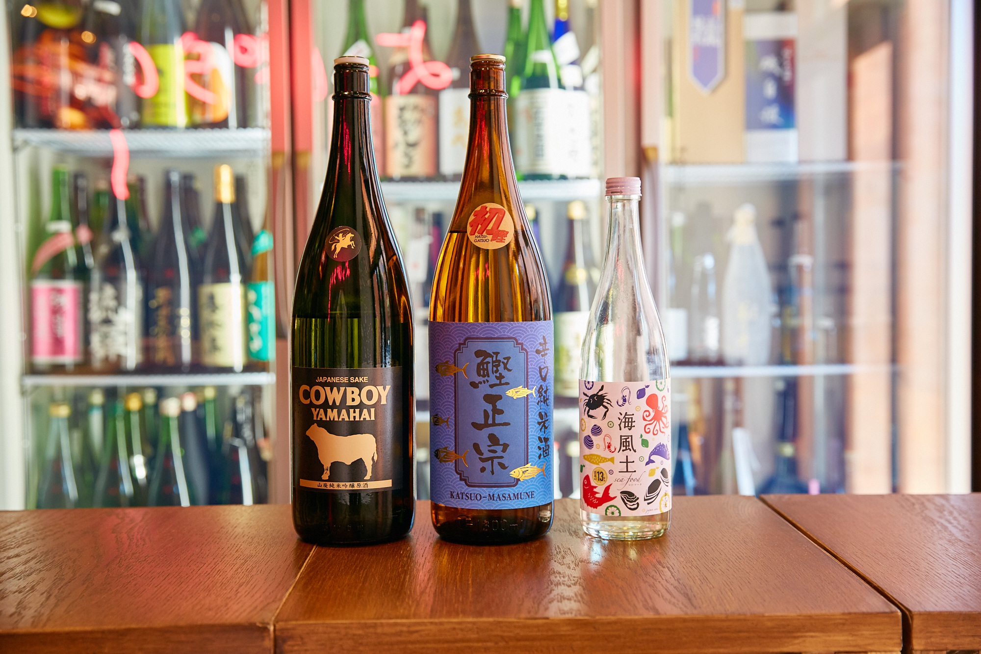 扱う日本酒の一例(Photo: Kisa Toyoshima)