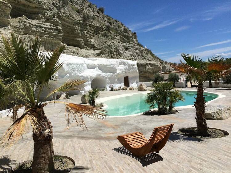 Amb piscina de sal a Benamaurel, Granada