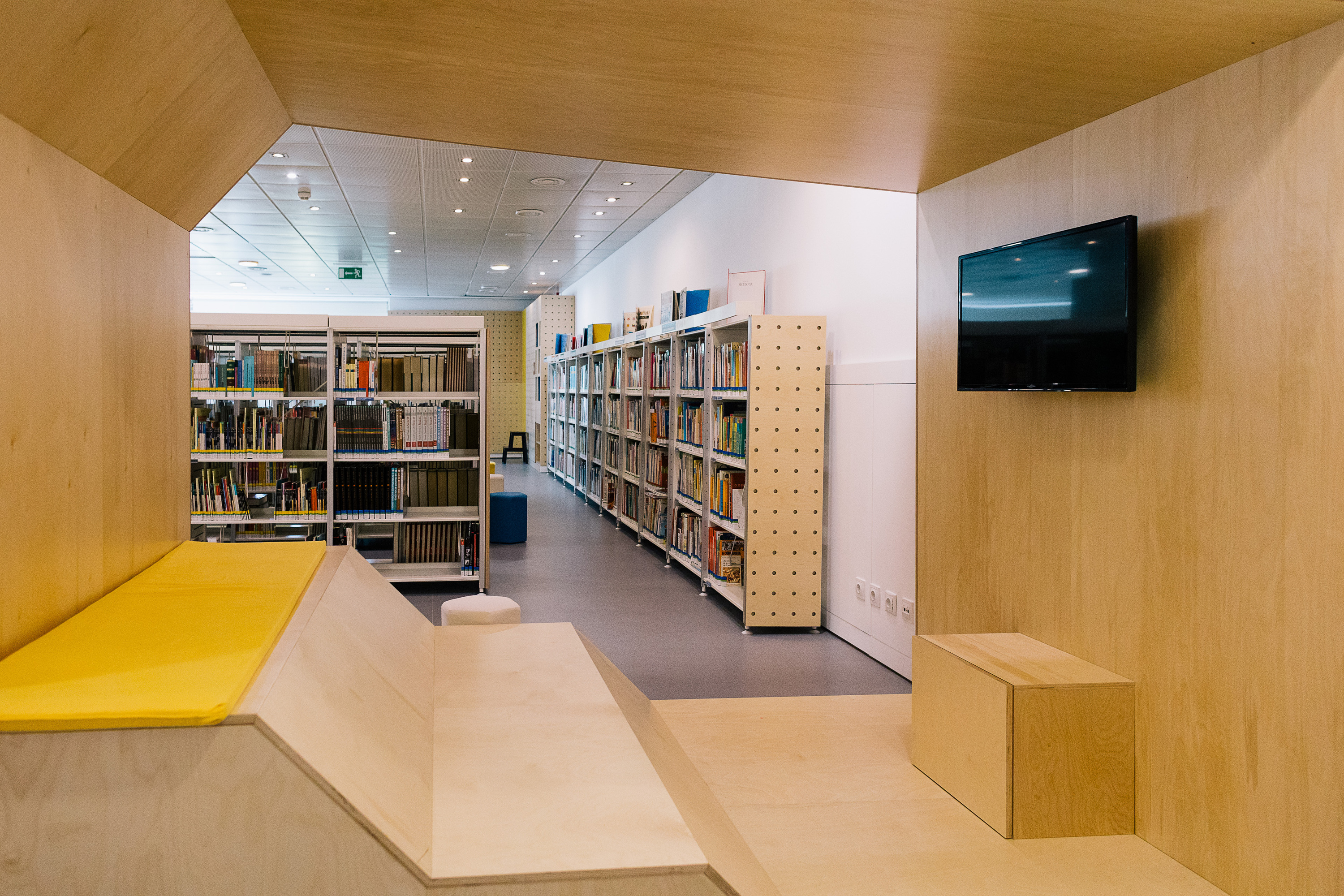mini-auditório na Biblioteca Municipal da Amadora