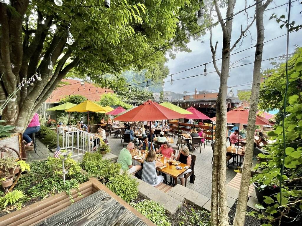 Best Outdoor Dining Boston 18 Spots for Eating Al Fresco