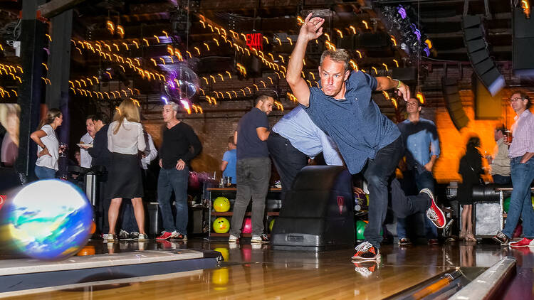 Bowler, bowling (Brooklyn Bowl)