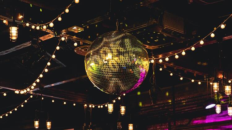 Disco Ball, dance (Brooklyn Bowl)