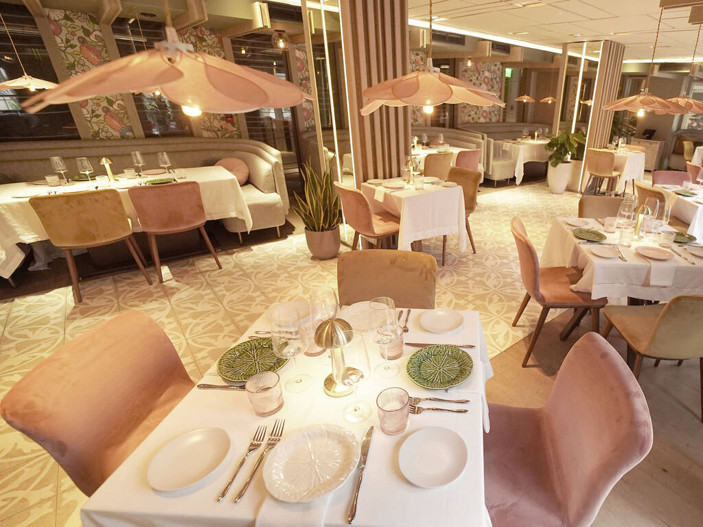 21 Restaurants in Miami Beach That Are Actually Worth The Price
