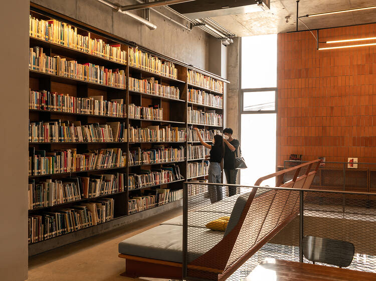 11 libraries and learning centers in Bangkok