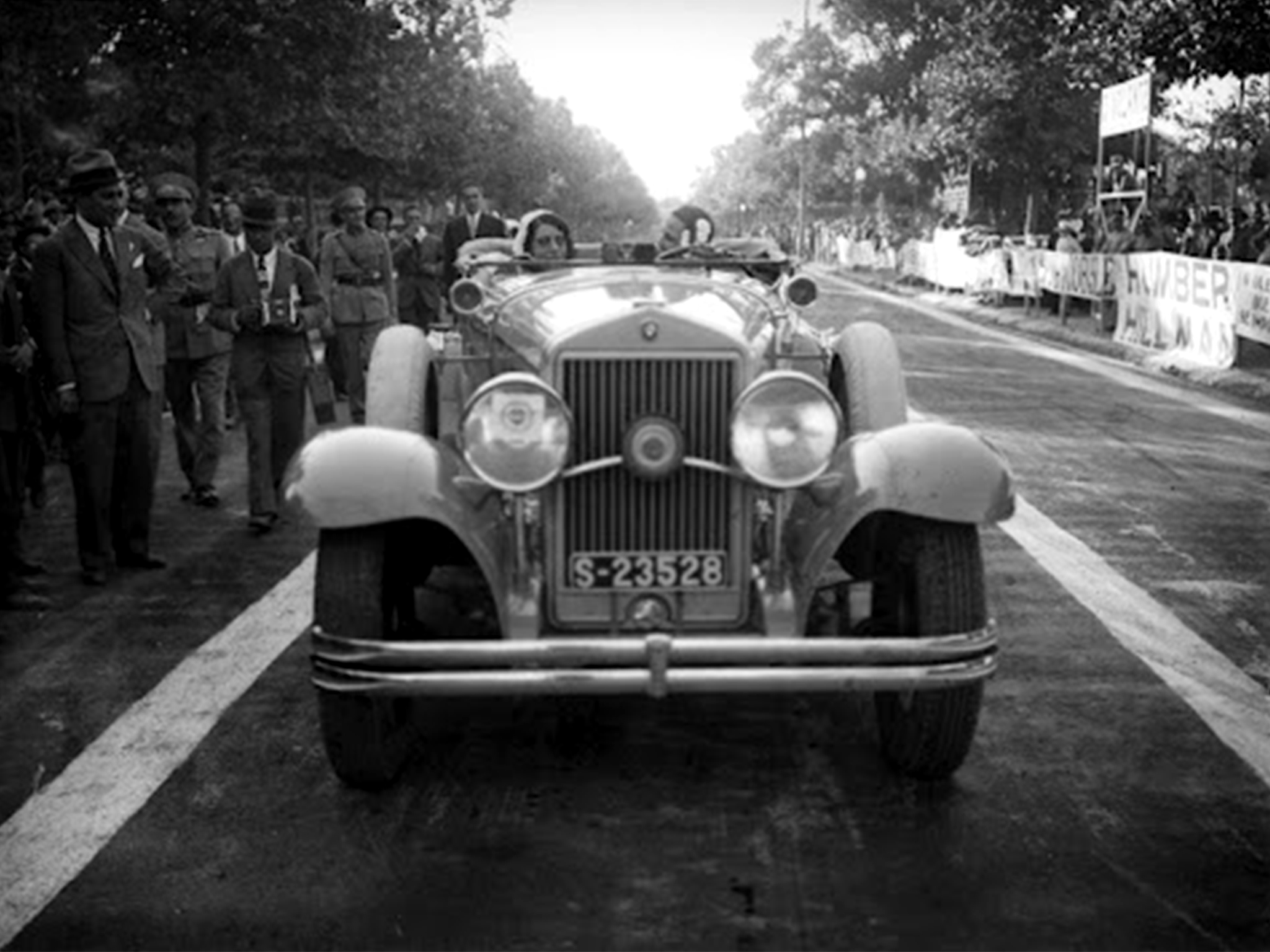 Pátio das Antigas, Lisboa Antigas, II Corridas no Campo Grande (1931)