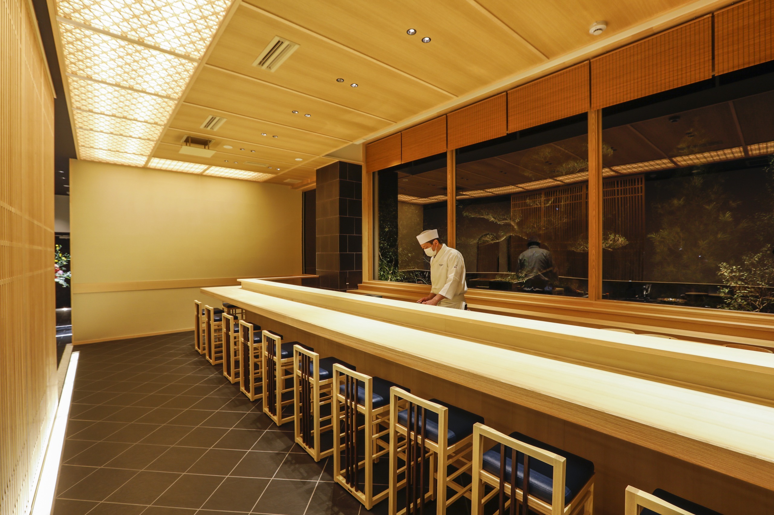 鳥居崎倶楽部 HOTEL&SEAFOODS 鮨 一海