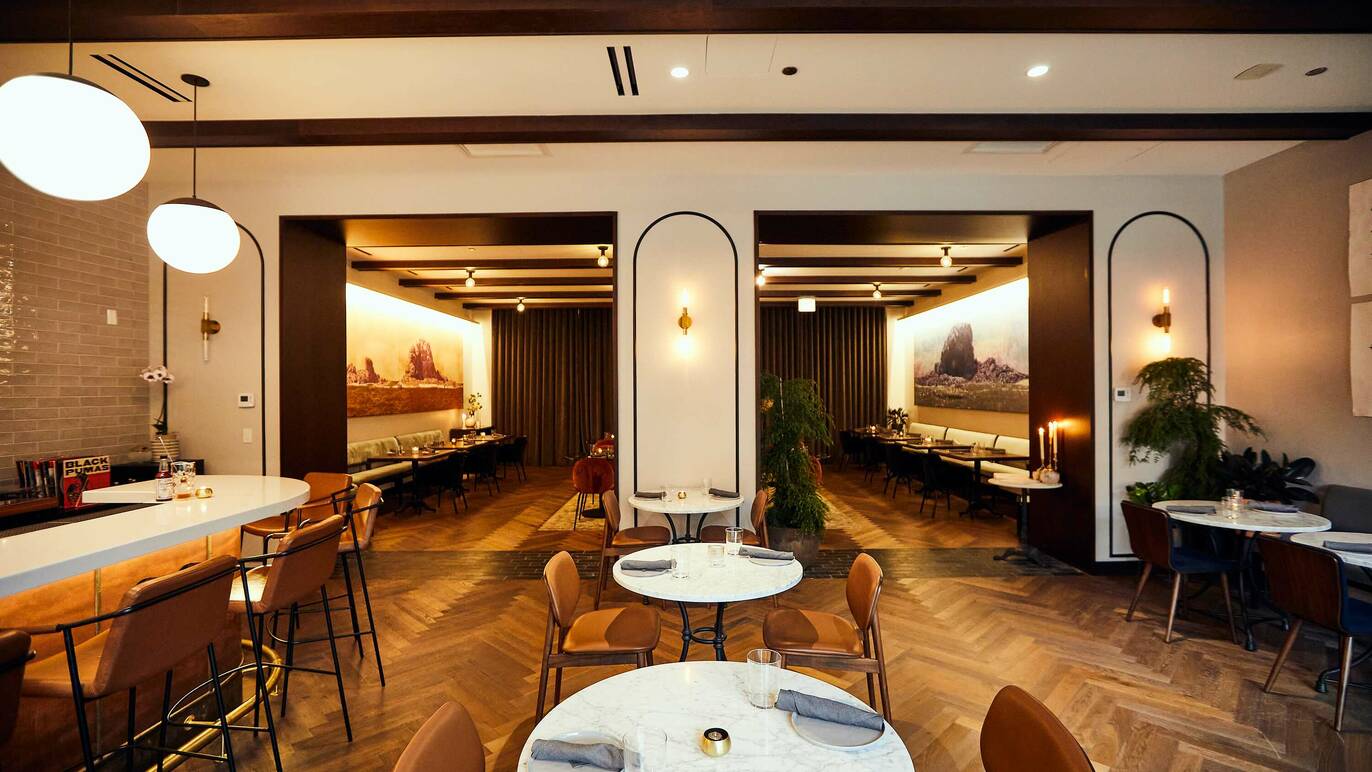 What it’s like to eat at one of Chicago’s first listening bars