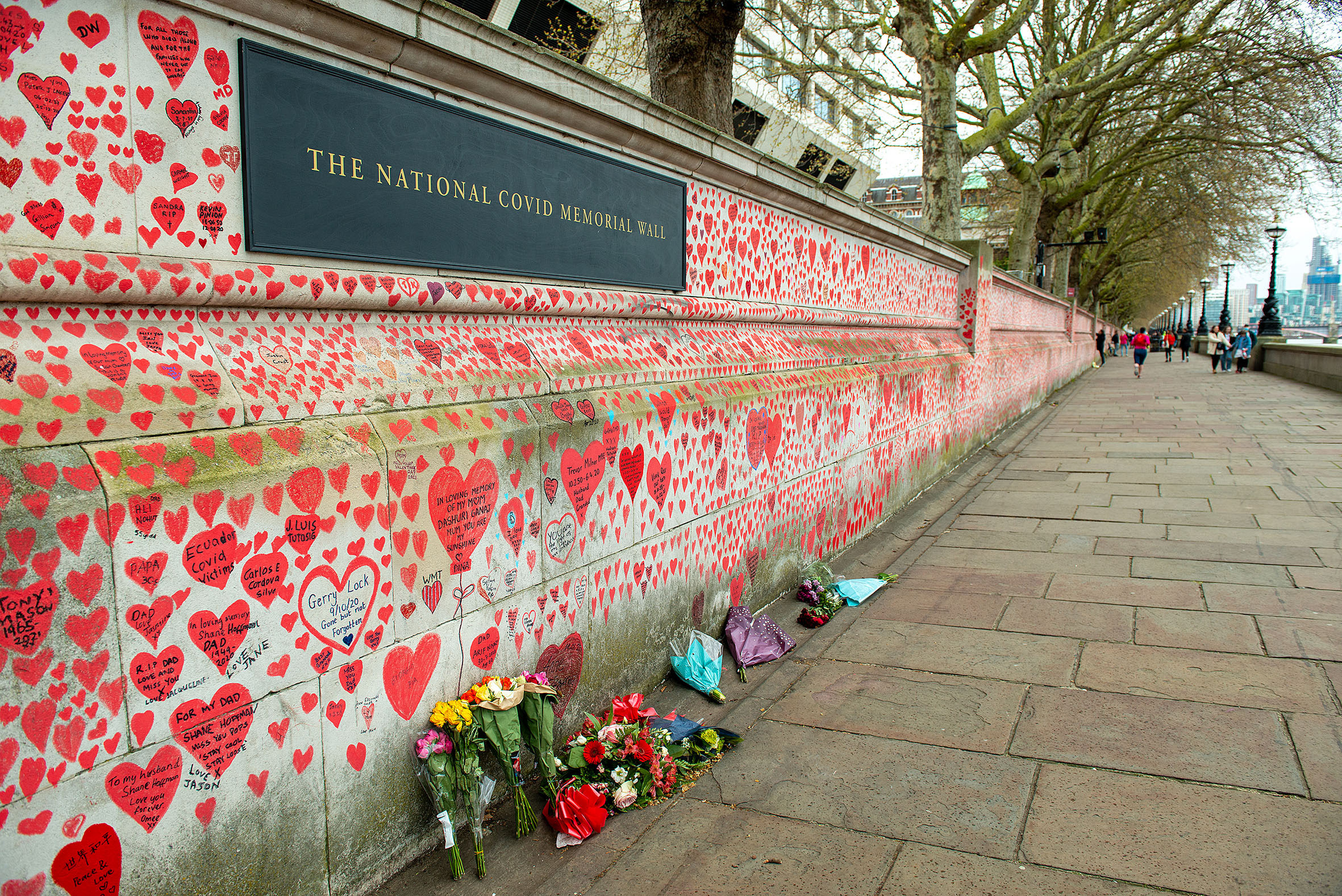 There’s a petition to make the National Covid Memorial Wall permanent