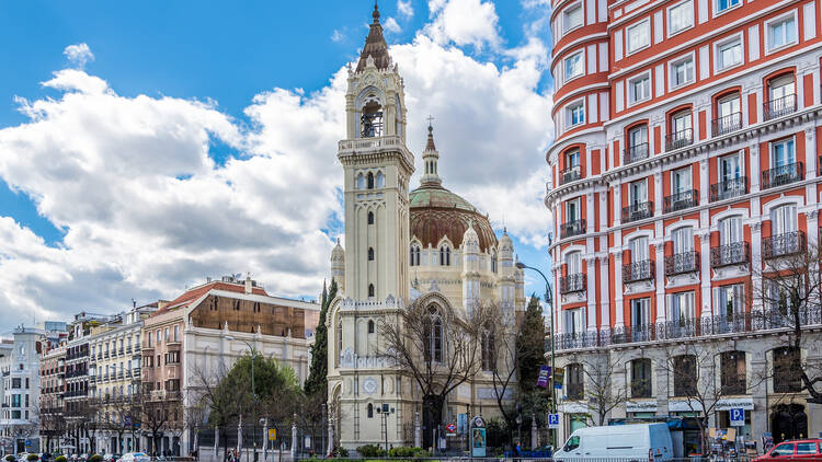 Parroquia de San Manuel y San Benito (Recoletos)