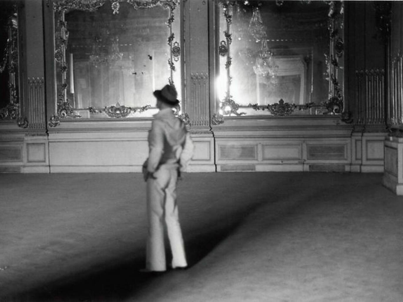 Sophie Calle Et Son Invité Jean-paul Demoule Les Fantômes D'orsay Sortir à Paris | Paris par Time Out | Le guide des Parisiens