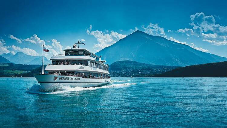 1. Cruises on Lake Thun and Lake Brienz