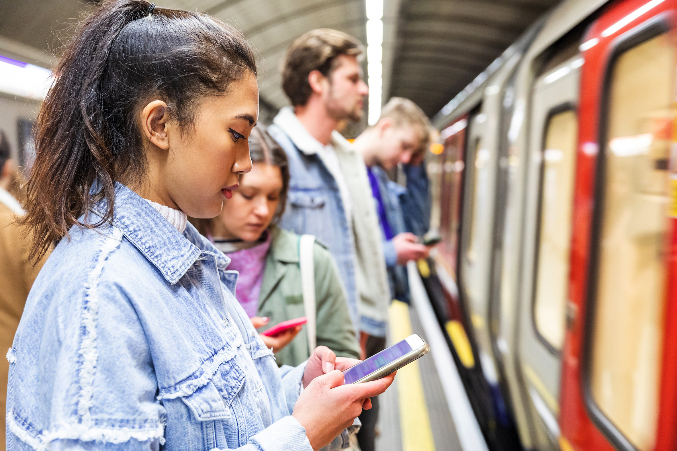 The Jubilee line is getting permanent 4G after successful pilot