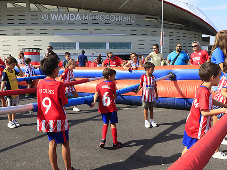 Castillos hinchables, camas elásticas y circo gratis: el Fin de Semana del Niño vuelve al Estadio Metropolitano