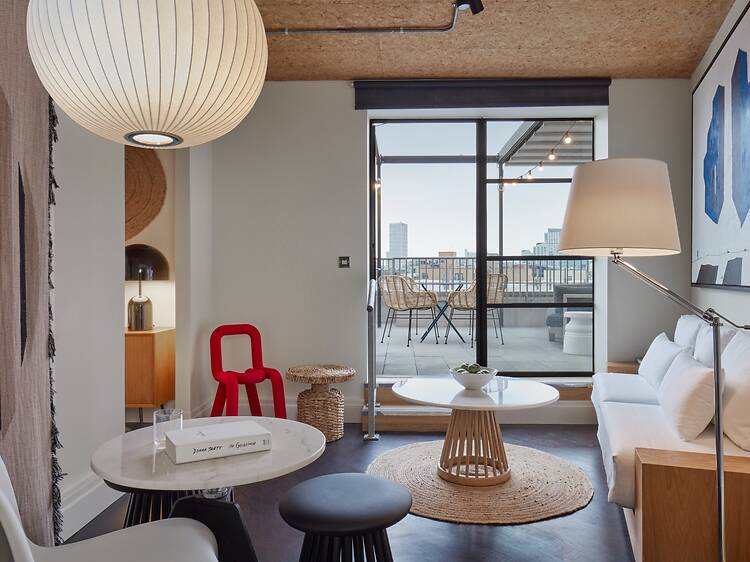 Suite One Hundred Shoreditch Suite One Hundred Shoreditch