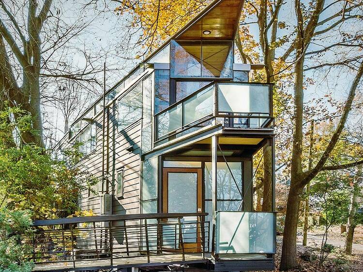 Rockethouse Urban Glass Tree House