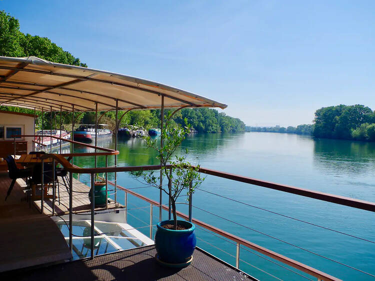 Una escapada de luxe sobre el riu Roine