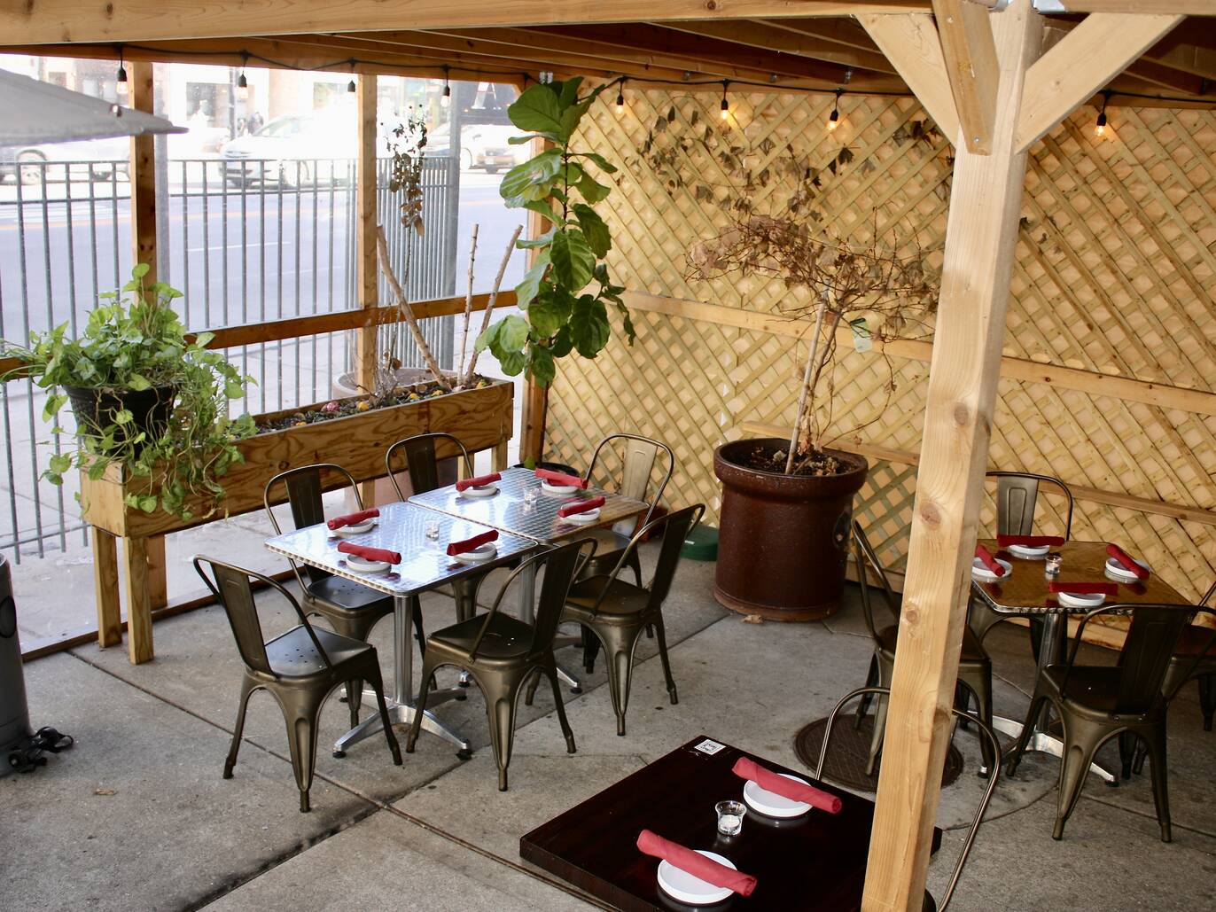 18 Best Outdoor Brunches in Chicago