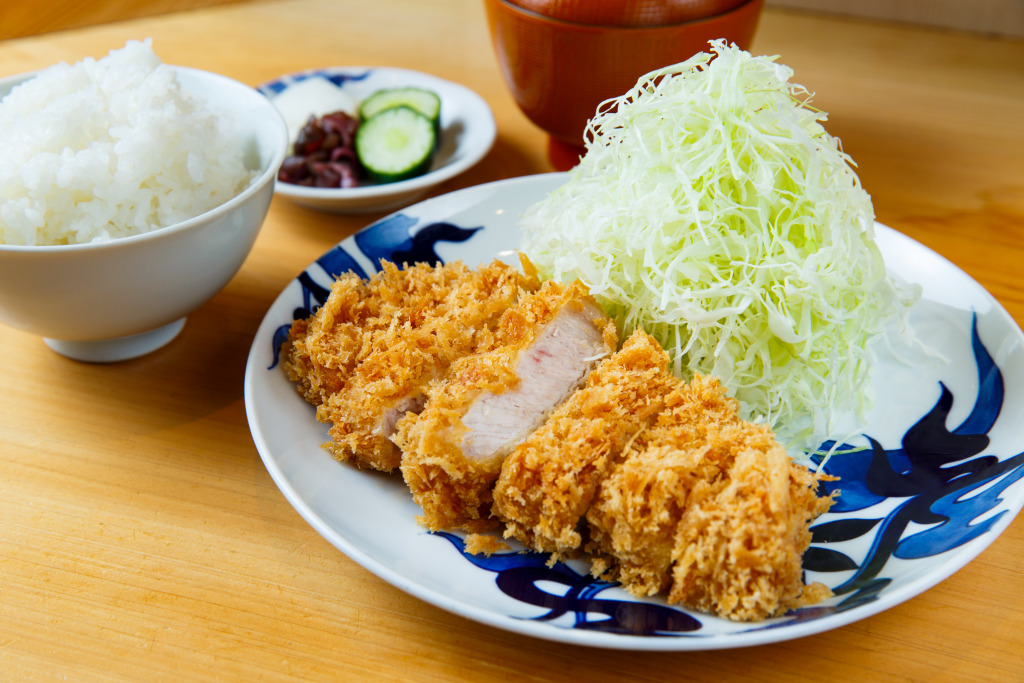 とんかつ 寿々木