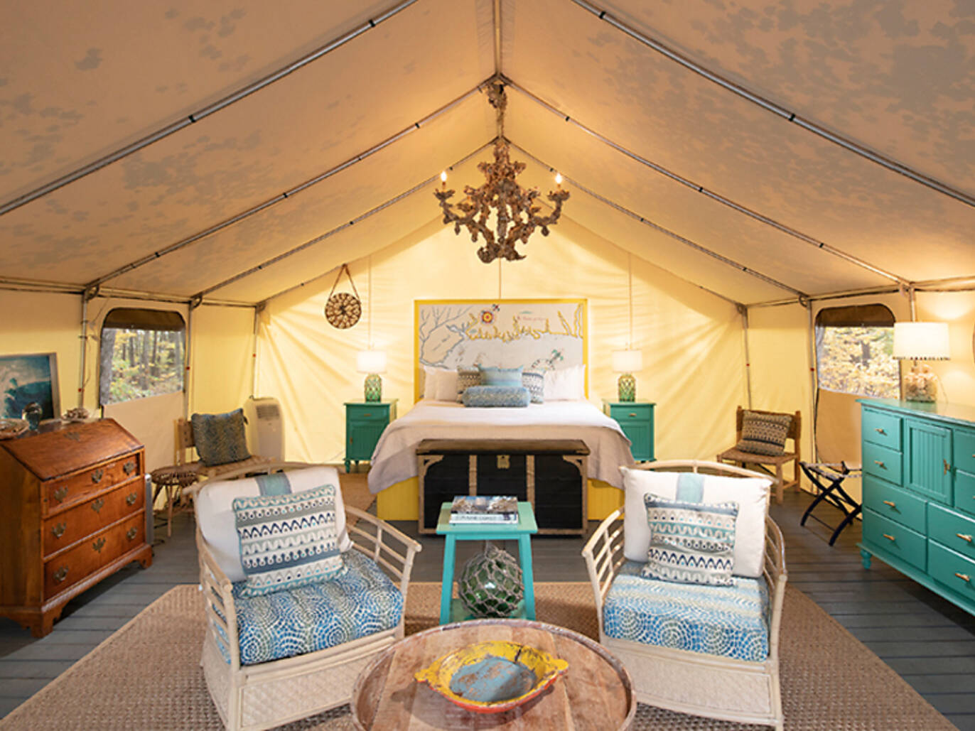 18 Best Glamping Spots in the USA For A Luxury Outdoor Stay Best places to go glamping