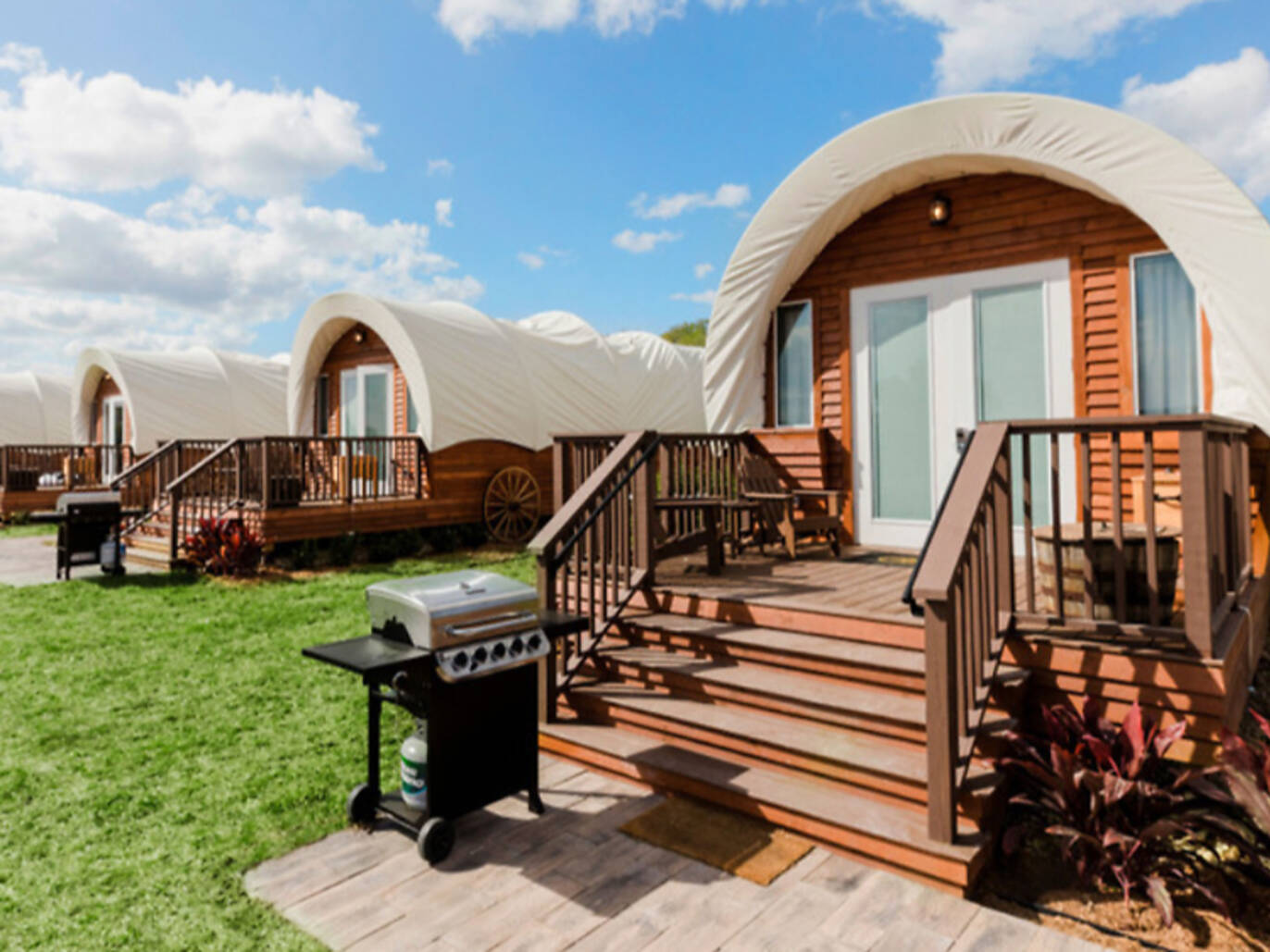 18 Best Glamping Spots In The USA For A Luxury Outdoor Stay