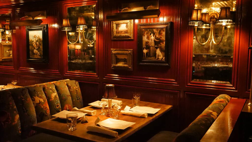 17 Best Bars in River North and Streeterville for Beer and Cocktails