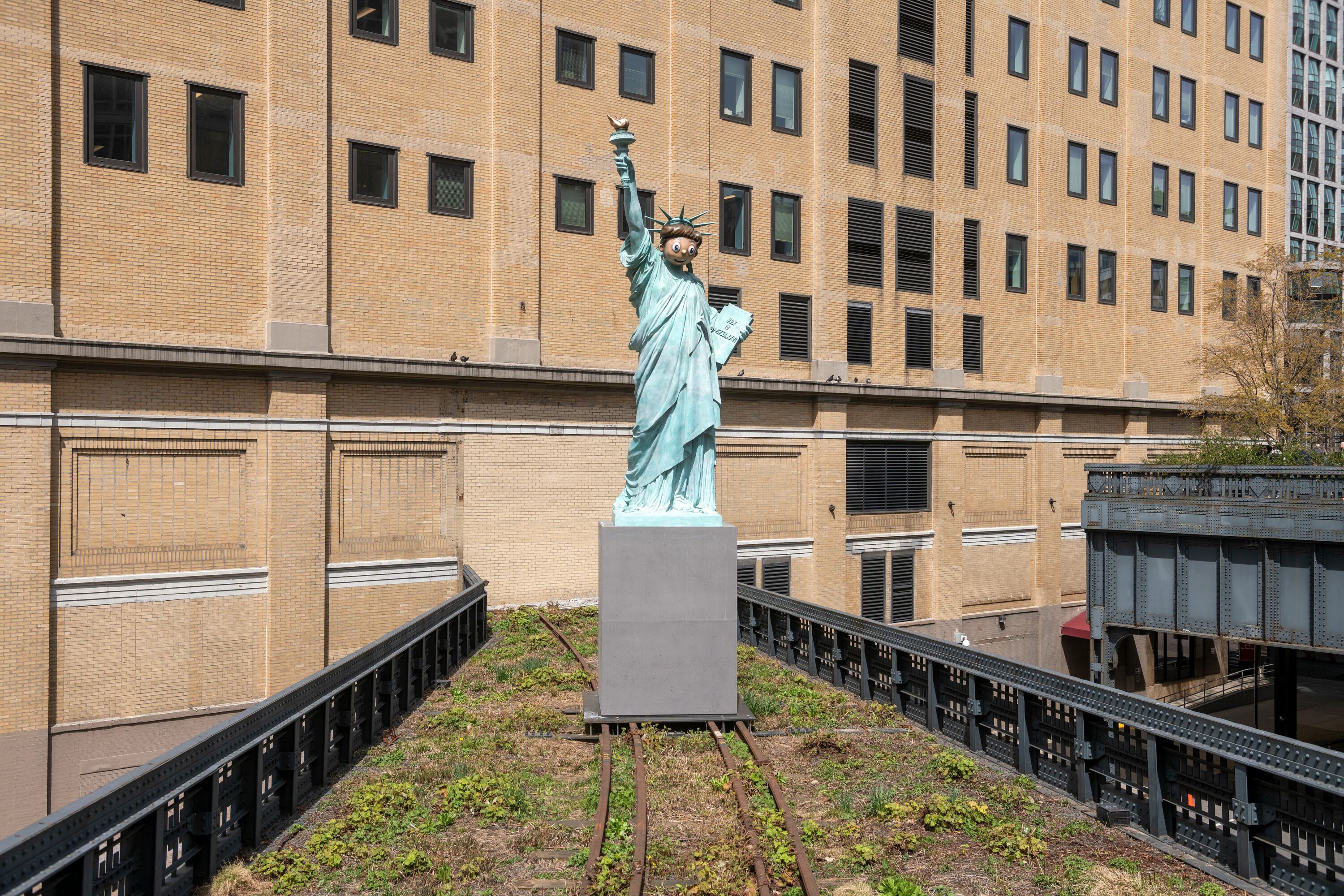 Statue of Liberty wearing a mask