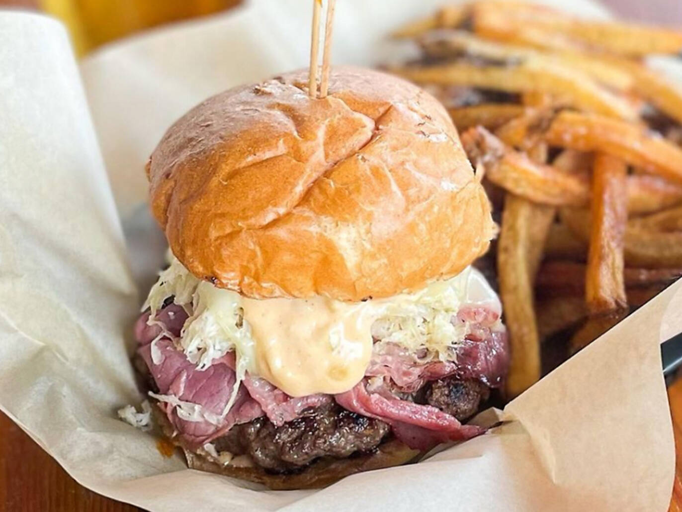 50 Best Burgers In America For Every State Best Burgers In Us 
