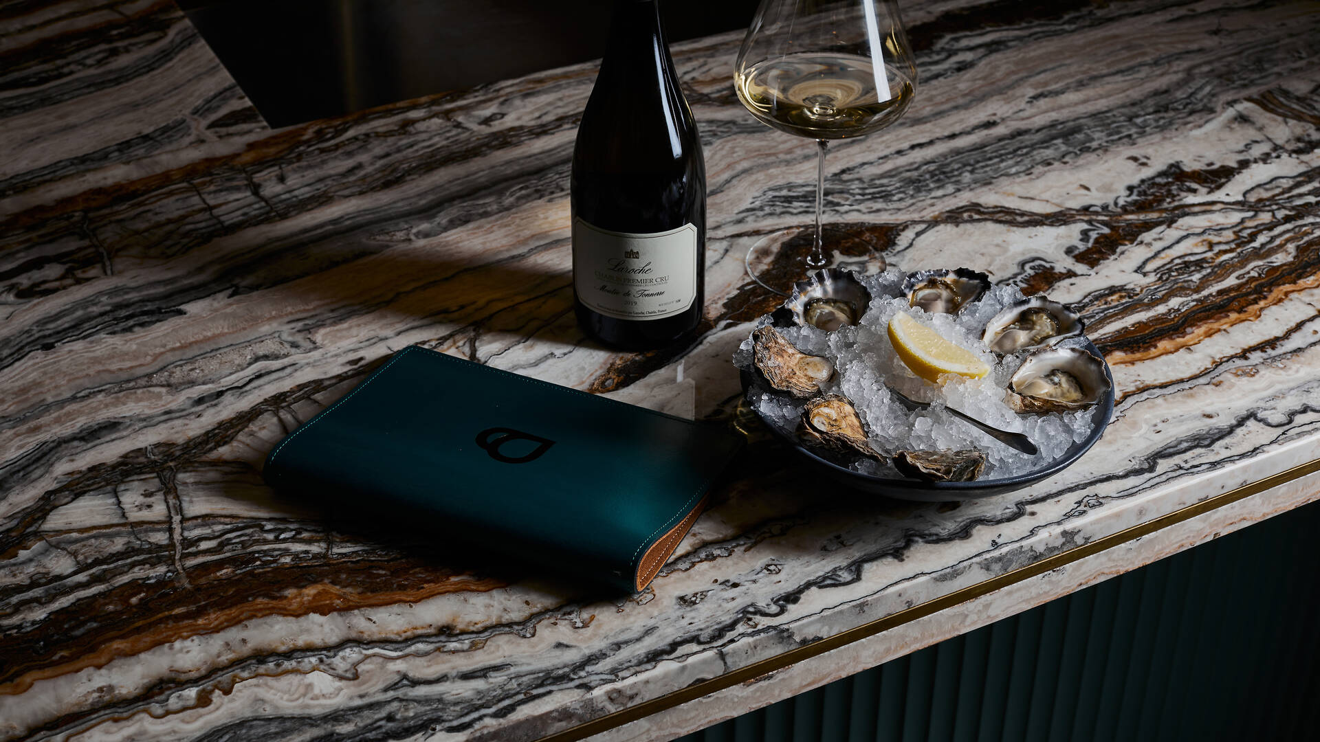 Pearl Chablis and Oysters review Melbourne Bars