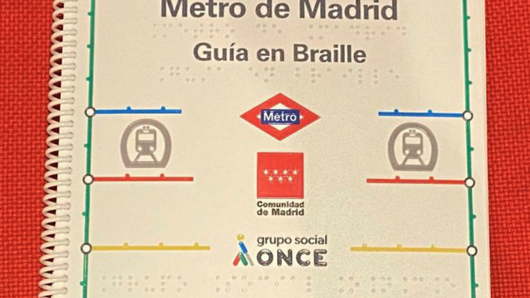 Guía de metro en braille