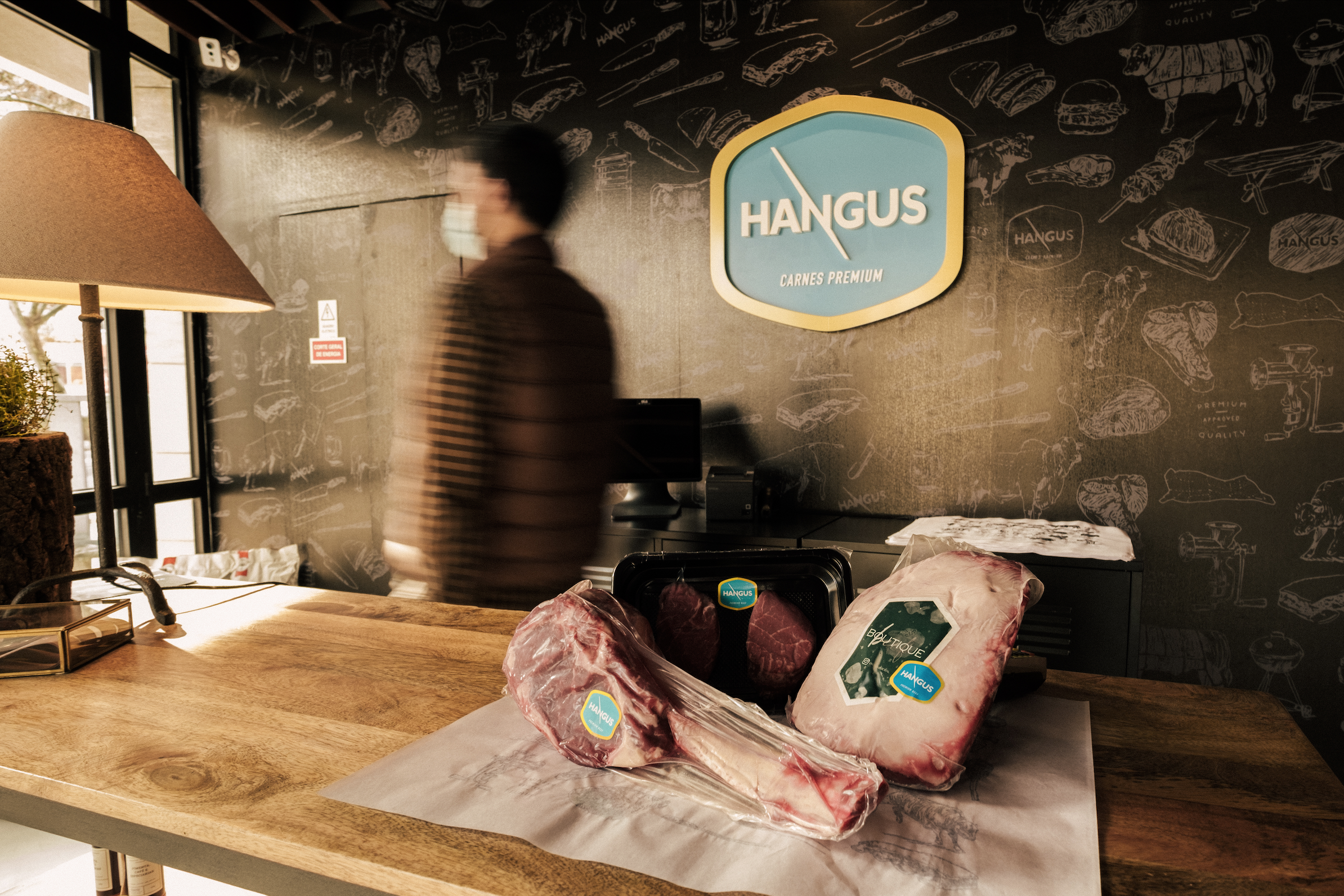 Hangus Carnes Premium