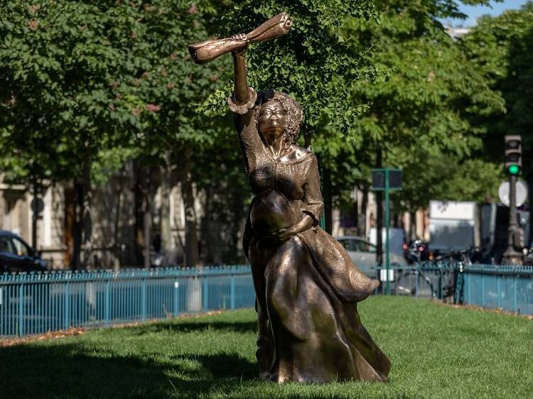 La première statue d’une femme noire a été inaugurée à Paris La première statue d’une femme noire a été inaugurée à Paris