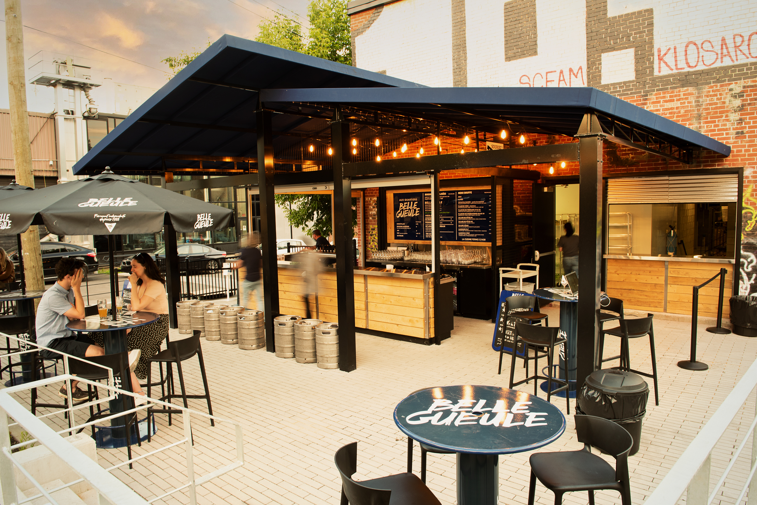 New hidden beer garden in Montreals Plateau neighbourhood