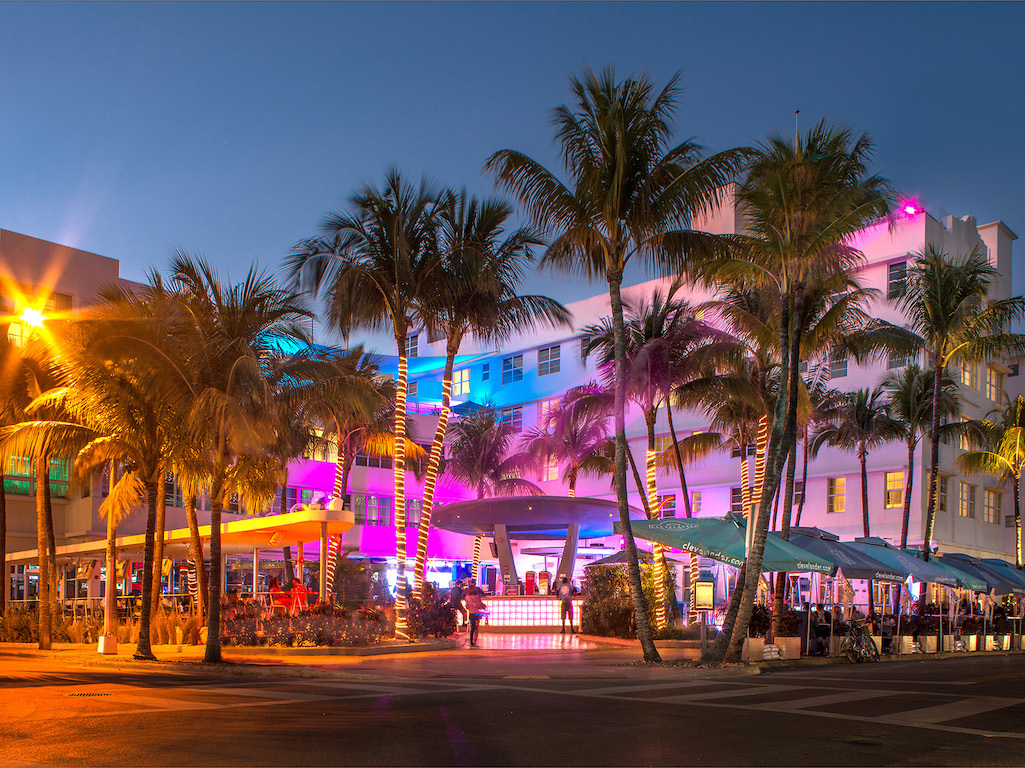 This Colorful Parking Garage In Miami Is The Coolest Place For
