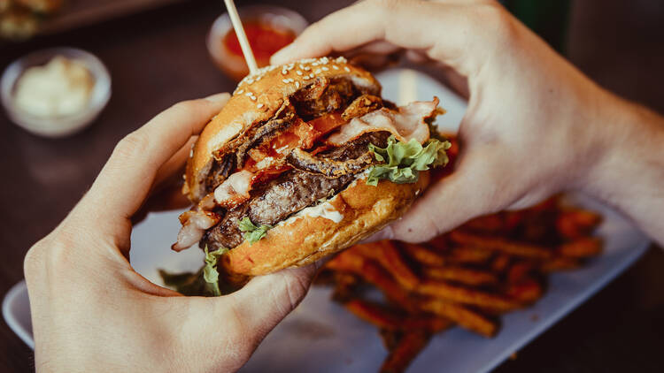 Brgrbelly’s Leadbelly Burger