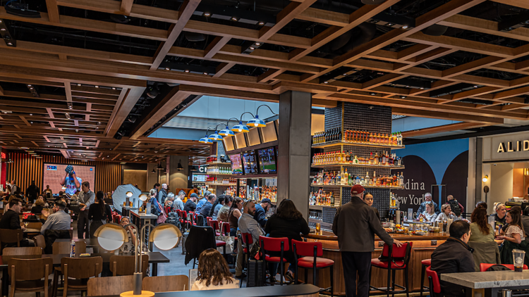 Bar ceilings (The Bar at Moynihan)