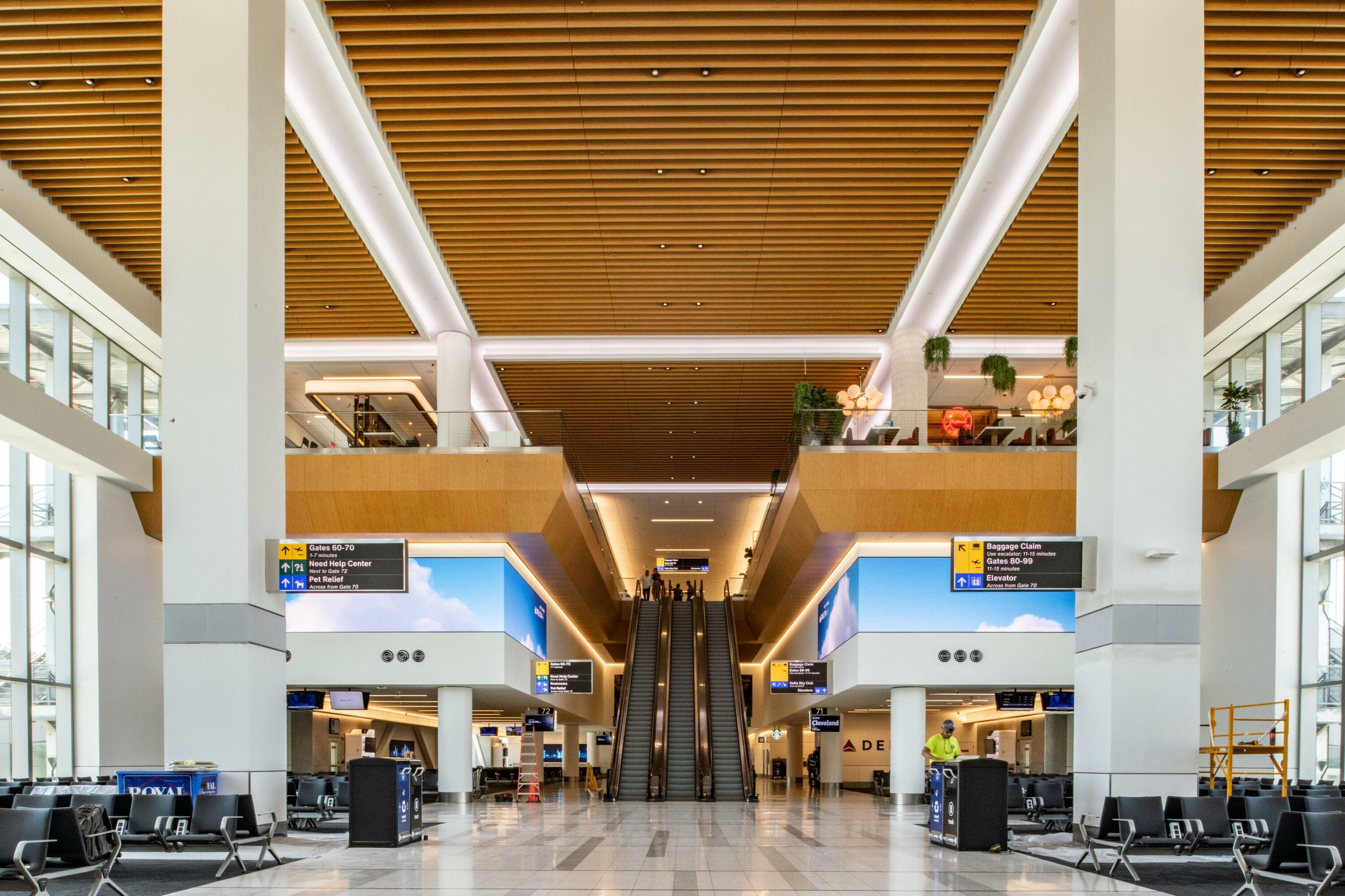 See The New Delta Terminal At NYC S LaGuardia Airport   Image 