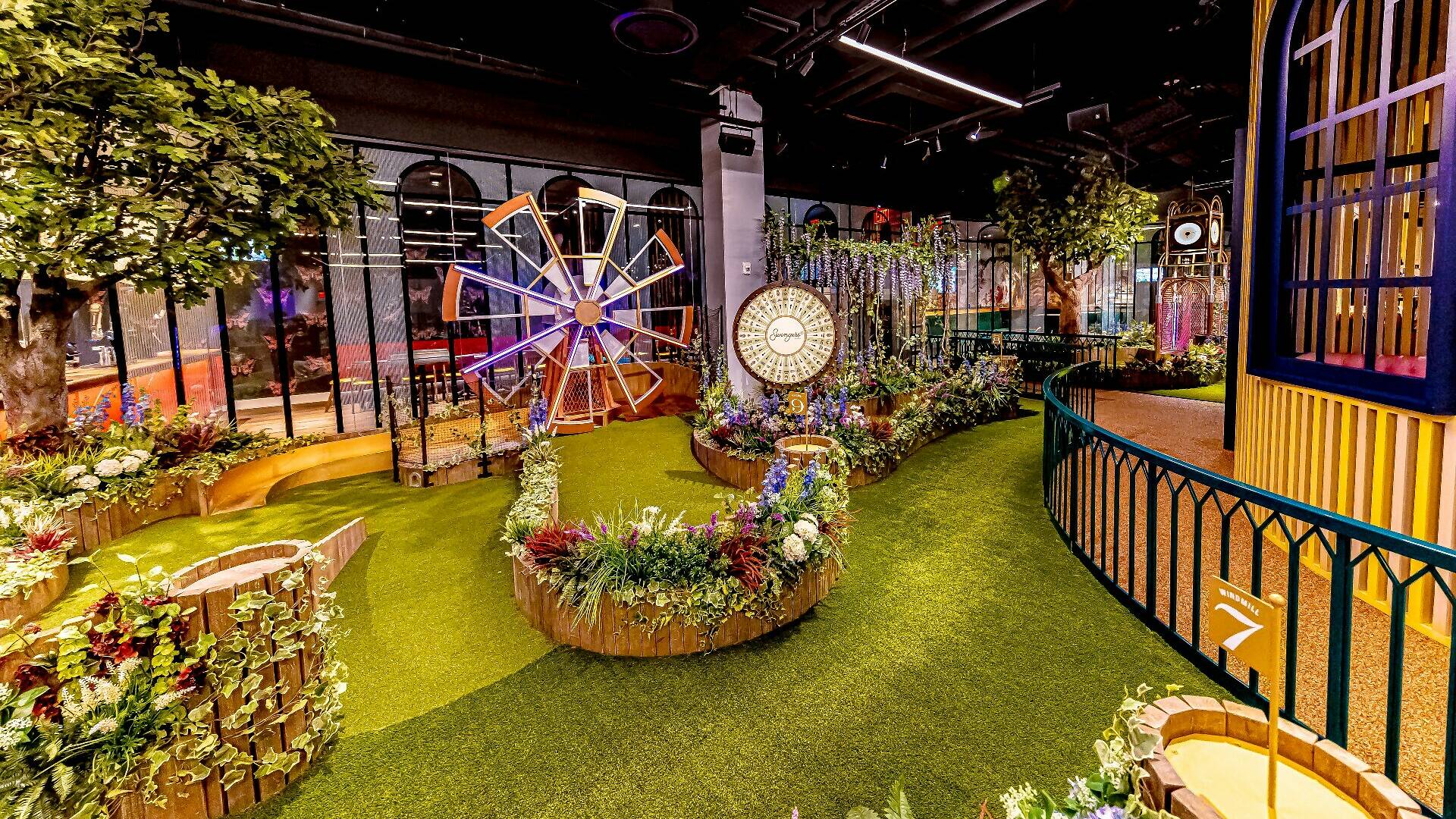 nyc-is-getting-a-new-crazy-mini-golf-course