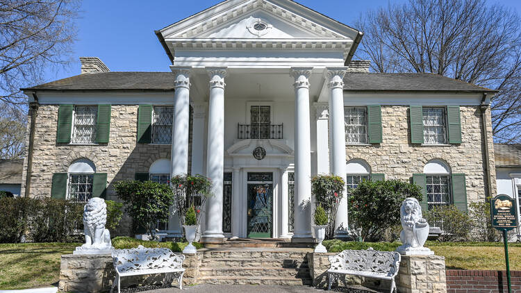  Graceland in Memphis. The mansion was built in 1939 but later bought by Elvis Presley who lived here from 1957 â€“ 1977.