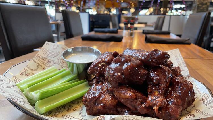 Hershey’s chocolate barbecue chicken wings | Hershey Park 