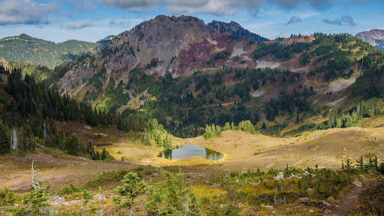 Hike Heart Lake in Anacortes | WA