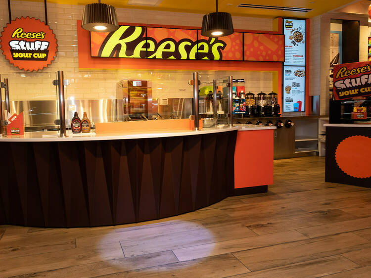 You can now build your own giant Reese's Cup in Times Square