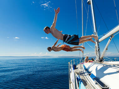 7 experiencias en el mar y una bajo las estrellas para disfrutar al máximo de la Costa Brava 7 experiencias en el mar y una bajo las estrellas para disfrutar al máximo de la Costa Brava