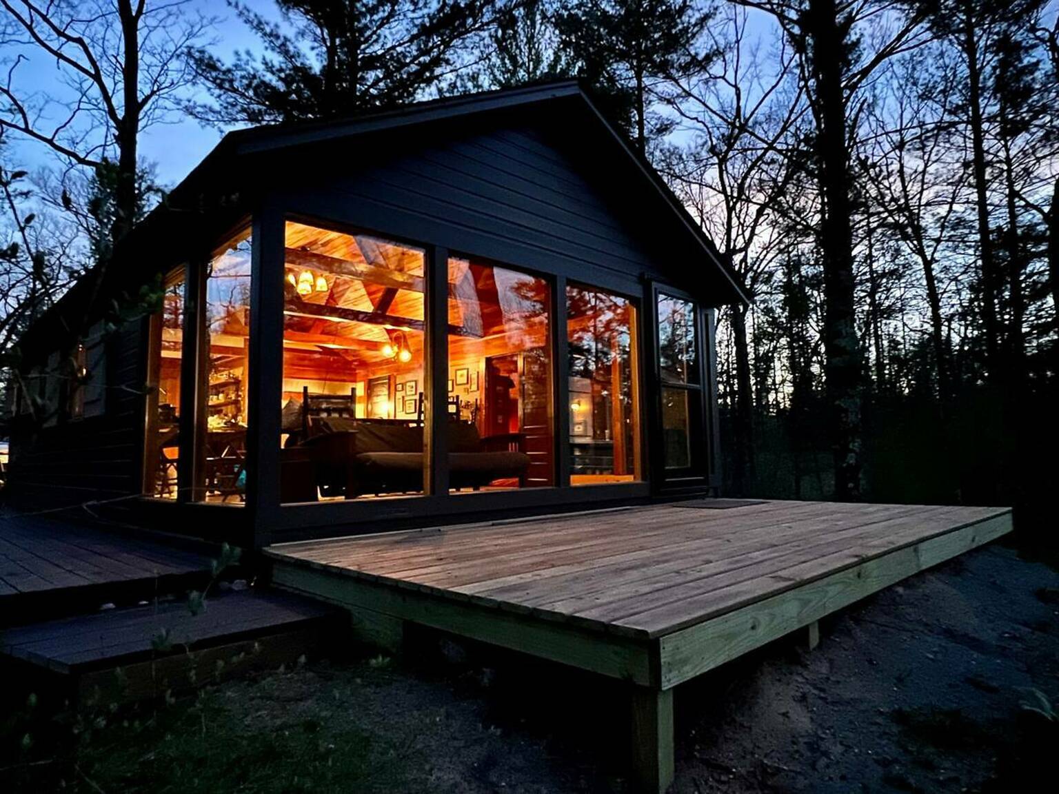 15 Best Airbnb Cabins Near Chicago | Unique Places To Stay Near Chicago