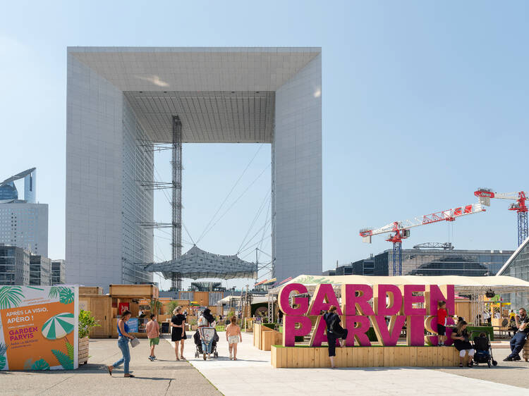 Garden Parvis : La Défense se met à l’heure d’été avec un open air géant