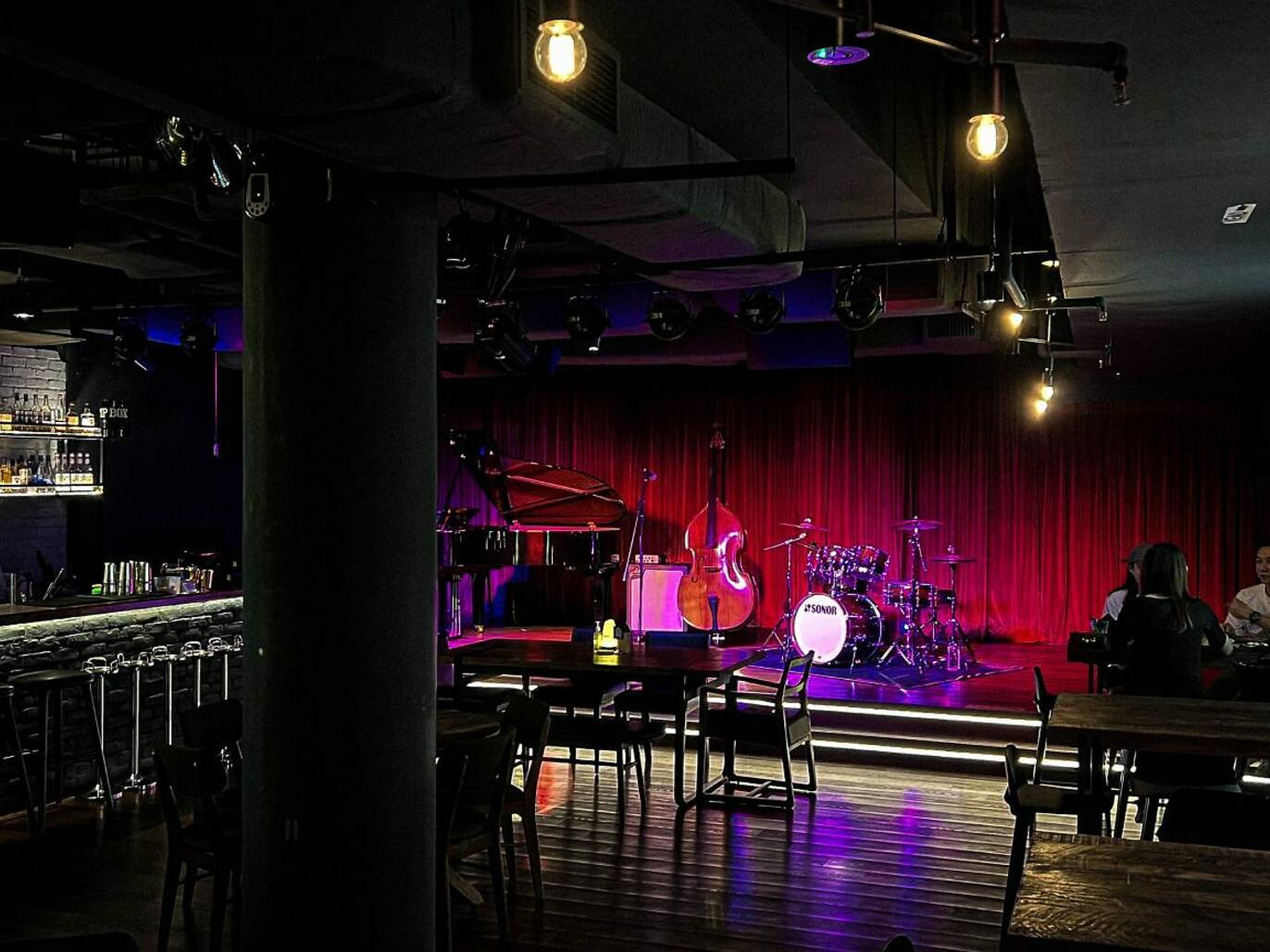 6 Best Live Jazz Venues In Singapore
