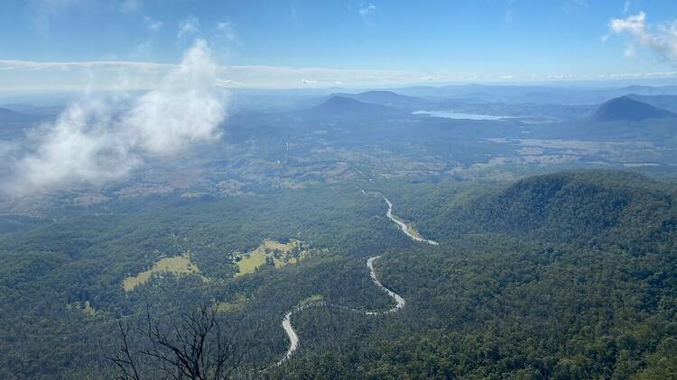 Mount Mitchell and Mount Cordeaux Walks, Cunninghams Gap